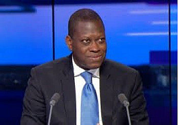 TV Locale Paris- Rencontre exclusive avec le Commissaire de l'Union Economique et Monétaire Ouest Africaine Kako NUBUKPO.